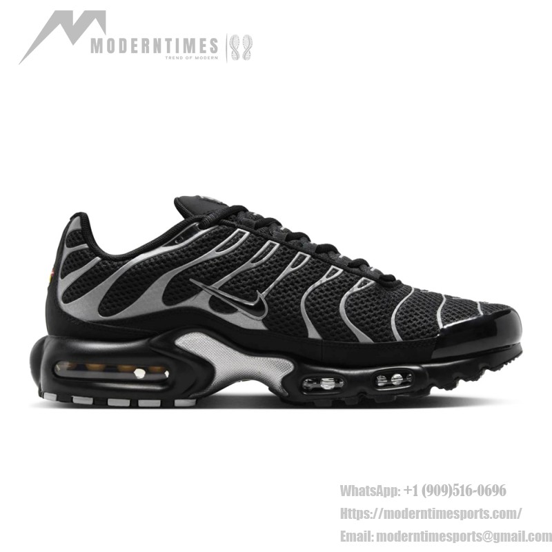 Nike Air Max Plus HQ3029-001 Black Reflective Metallic Silver TN sneakers with reflective streetwear styling