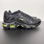 Nike Air Max Plus DM0032-036 Black Volt Ice TN sneakers for men’s dark techwear streetwear outfits