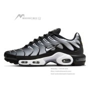 Nike Air Max Plus DM0032-003 Black White Gradient TN Sneakers – Monochrome Streetwear Shoes for Men