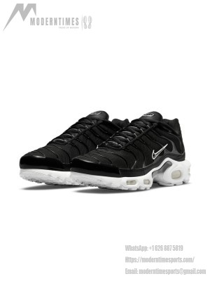 Nike Air Max Plus DM2362-001 Black White Reverse Gradient TN Sneakers – Monochrome Streetwear Shoes for Men