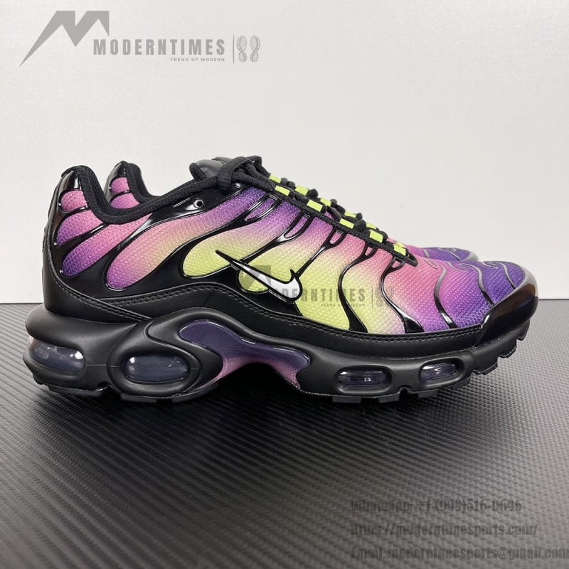 Nike Air Max Plus Northern Lights DZ3670-006 TN sneakers with aurora gradient mesh upper
