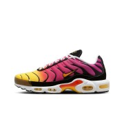 Nike Air Max Plus DX0755-600 Gold Raspberry Red TN Sneakers – Sunset Gradient Streetwear Shoes for Men