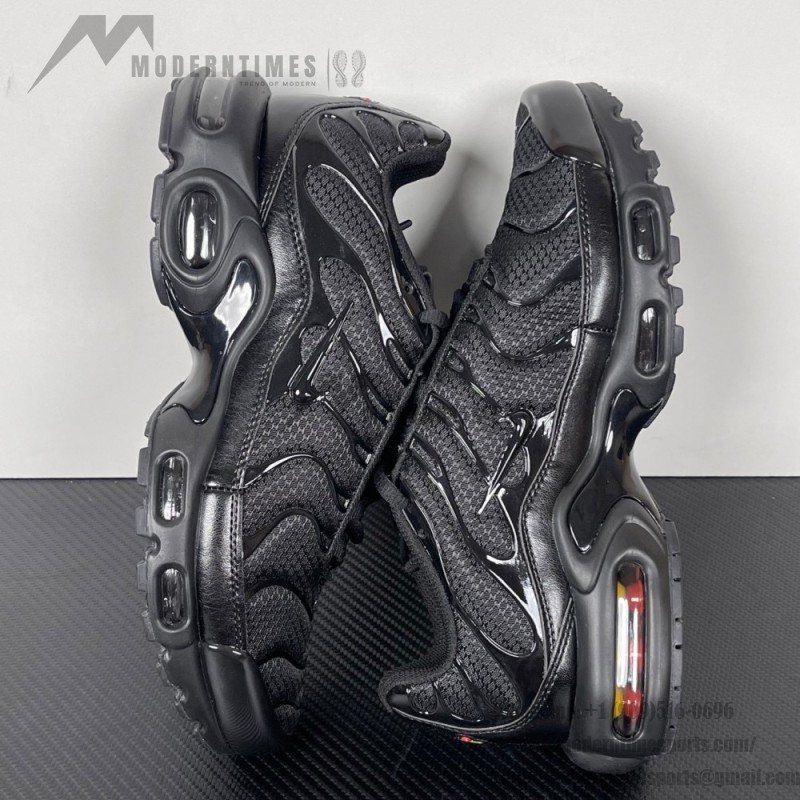 Nike Air Max Plus 604133-050 Triple Black TN sneakers with all-black streetwear styling