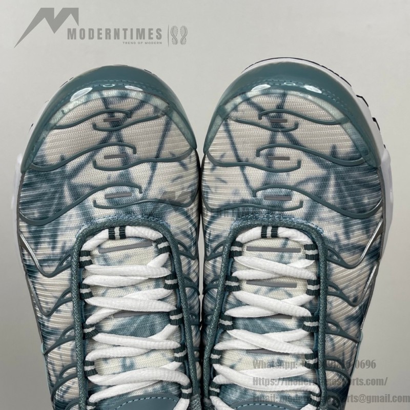 Nike Air Max Plus FV0394-300 Waterway TN sneakers with aqua gradient streetwear design
