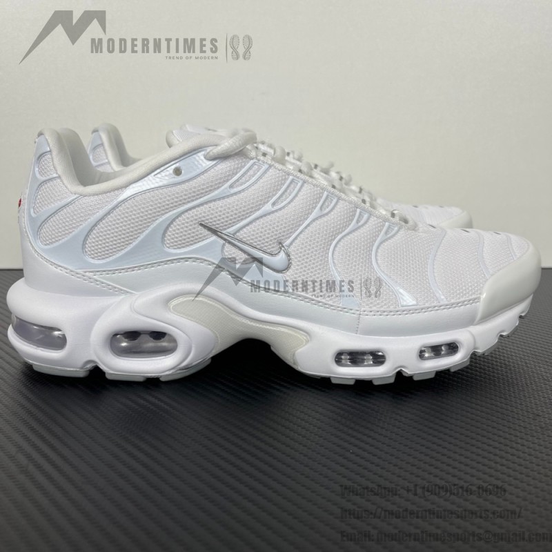 Nike Air Max Plus 604133-139 White Cool Grey TN sneakers with clean lifestyle design