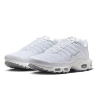 Nike Air Max Plus 604133-139 White Cool Grey TN Sneakers – Clean Lifestyle Streetwear Shoes for Men