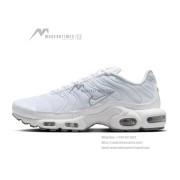 Nike Air Max Plus 604133-139 White Cool Grey TN Sneakers – Clean Lifestyle Streetwear Shoes for Men