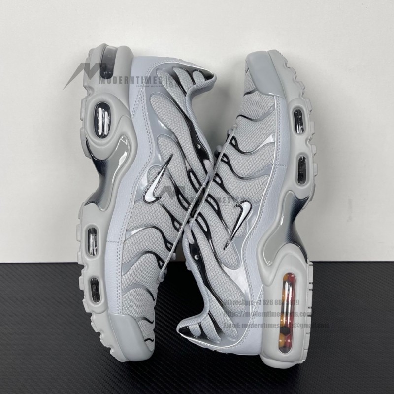 Nike Air Max Plus White Pure Platinum TN sneakers with monochrome streetwear design