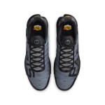 PSG x Nike Air Max Plus IB2253-001 Paris Techwear TN sneakers for football streetwear outfits
