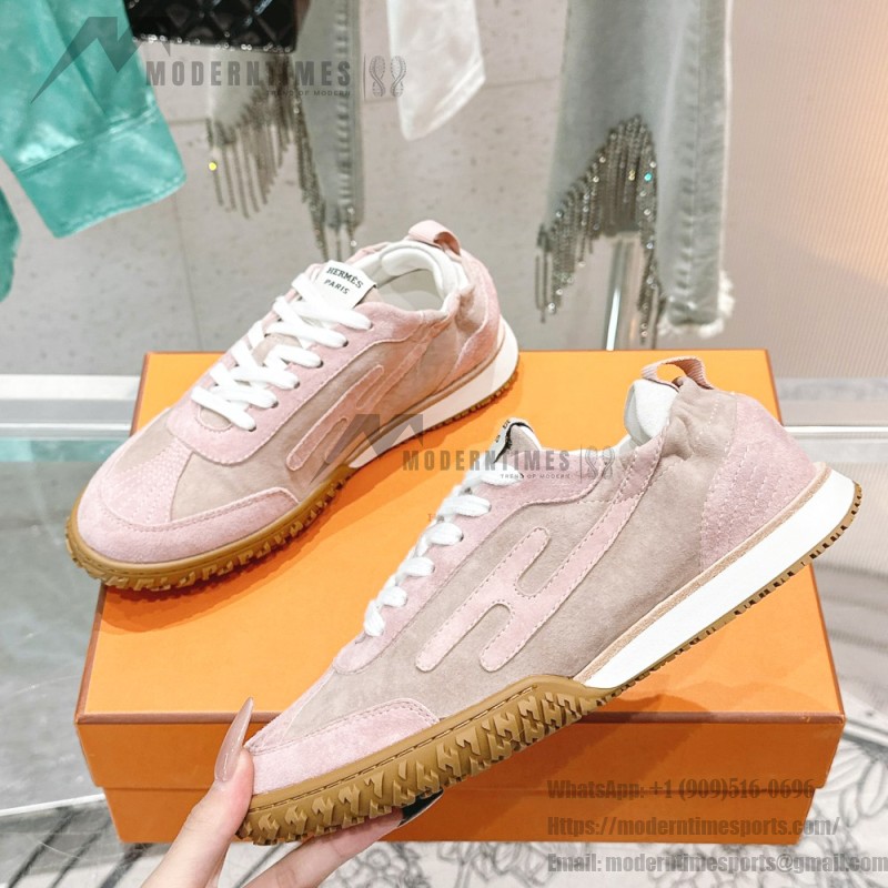 HERMES Jet Sneakers Rose Cancan Rose Aquarelle women luxury pink sneakers side view