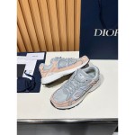 DIOR B30 3SN279ZRA H840 Grey Light Pink – Luxury Unisex Sneakers DIOR B30 Grey Light Pink Sneakers Front View – Model 3SN279ZRA H840