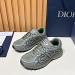 DIOR B30 Olive Green Designer Sneakers for Men and Women DIOR B30 Low-Top Olive Sneakers 3SN279ZRD H680 Luxury Mesh Calfskin Shoes
