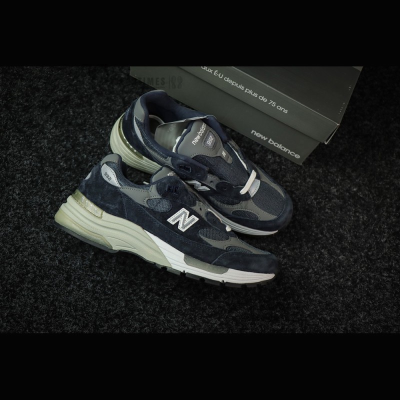 New Balance M992GG Navy Blue and Dark Grey Sneakers Front View