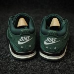 Air Jordan 4 x Nigel Sylvester "Pro Green" HF4334-300 - Collaborative Forest Green Sneakers Air Jordan 4 x Nigel Sylvester "Pro Green" HF4334-300 low-top sneakers in forest green