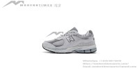 NEW BALANCE 2002