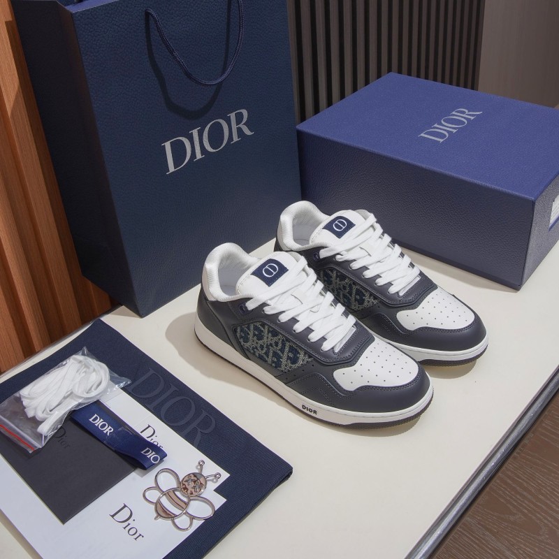 DIOR B27 Uptown Low-Top Sneaker 3SN272AFY H58E in calfskin and a blue Dior Oblique denim panel, single side view