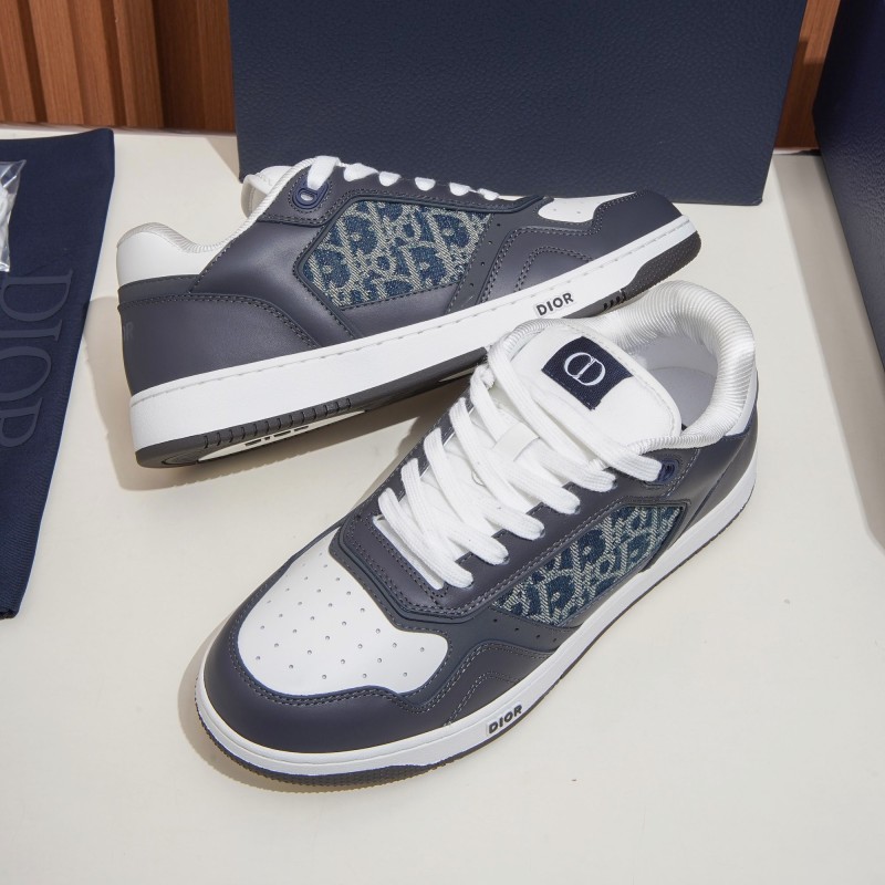 DIOR B27 Uptown Low-Top Sneaker 3SN272AFY H58E in calfskin and a blue Dior Oblique denim panel, single side view