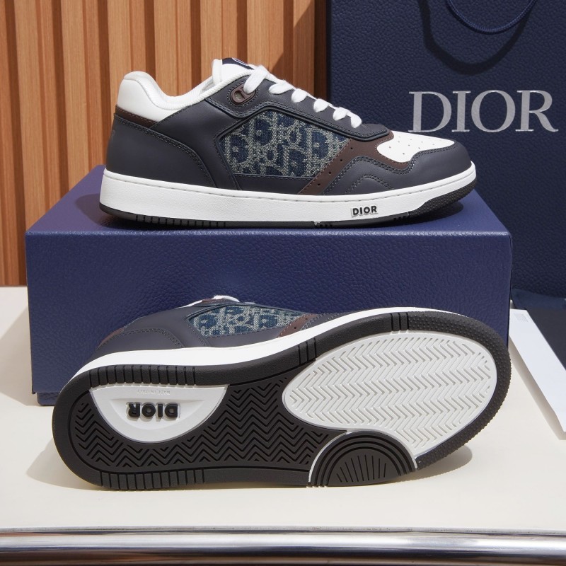 DIOR B27 Uptown Low-Top Sneaker 3SN272AFY H58E in calfskin and a blue Dior Oblique denim panel, single side view