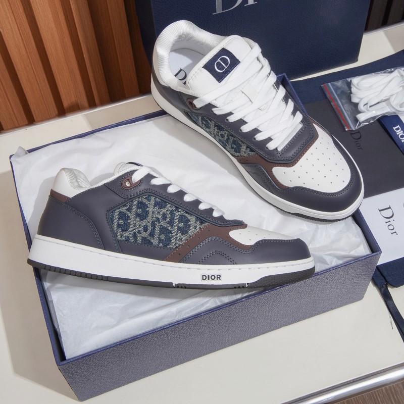 DIOR B27 Uptown Low-Top Sneaker 3SN272AFY H58E in calfskin and a blue Dior Oblique denim panel, single side view