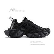 Balenciaga Runner Kith Four.Color 7.0 - All-Black Futuristic Sneakers with Bold Strap Design for Street Style